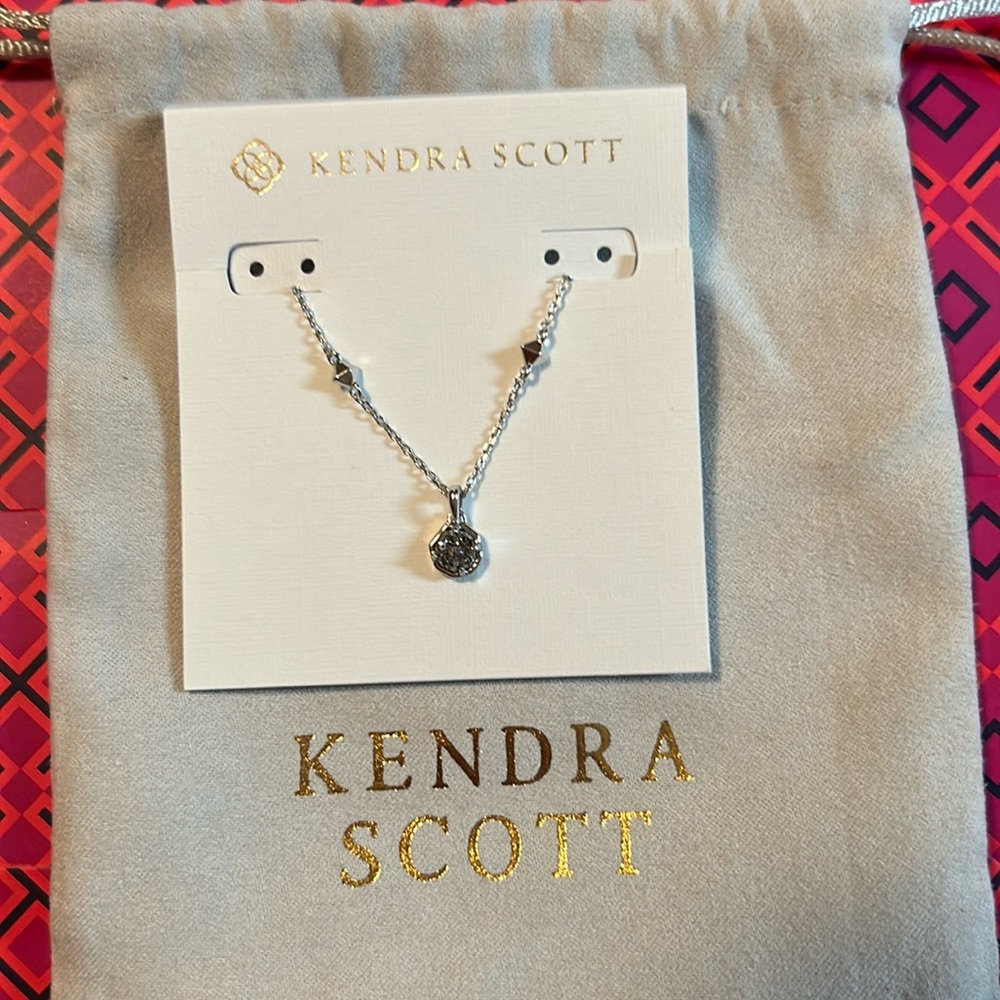 Kendra Scott Necklace